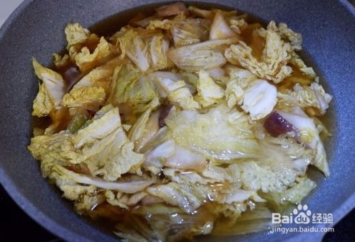 五花肉炖白菜冻豆腐怎么做好吃？