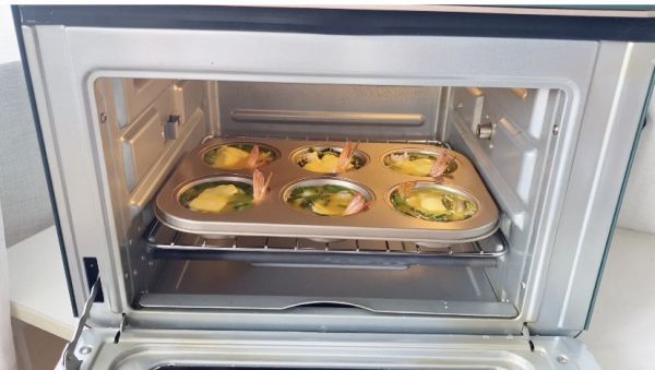 蔬菜虾球鸡蛋杯