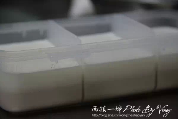 核桃椰汁梅花糕