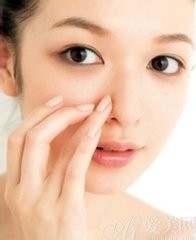 怎么去黑头？我有办法！！