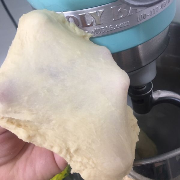 椰香蝴蝶结面包