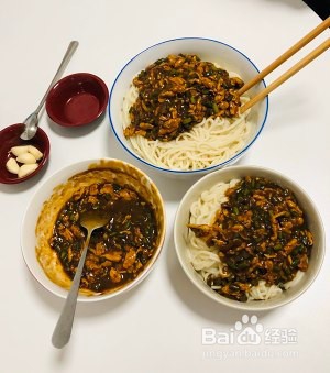 香菇鸡蛋炸酱面