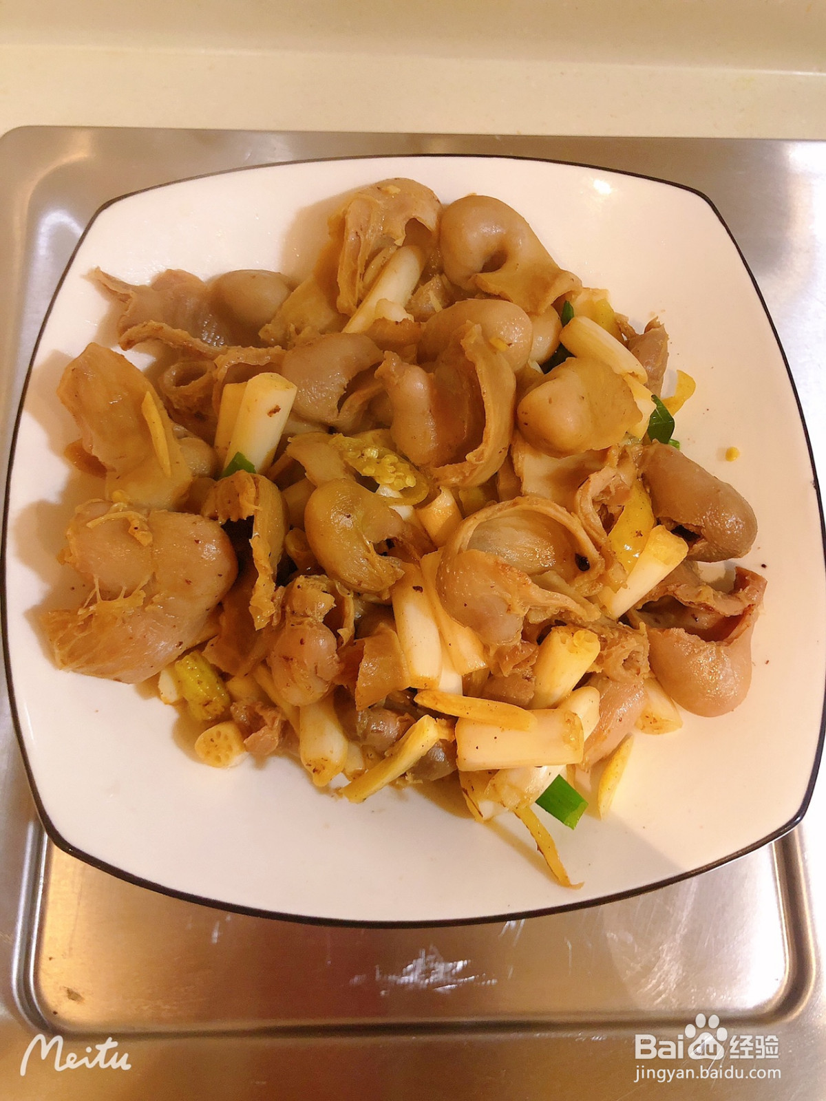 泡椒藕尖炒鱼肚的做法