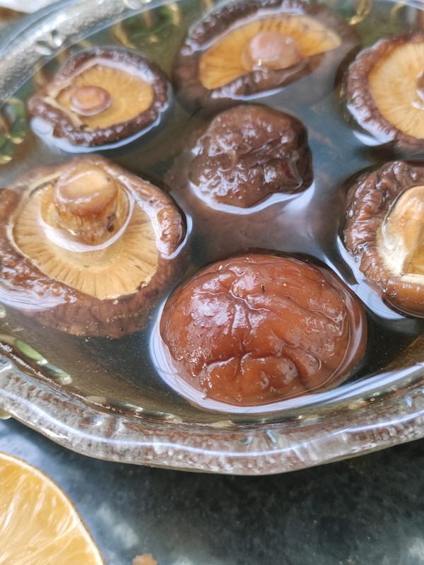 鲜香鲍汁炖萝卜