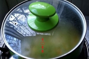 食补养生苦瓜煎蛋的做法