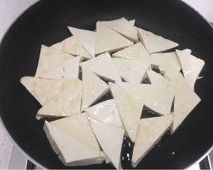 怎么做好吃美味的煎豆腐