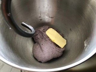 日式黑米奶黄包怎么做?