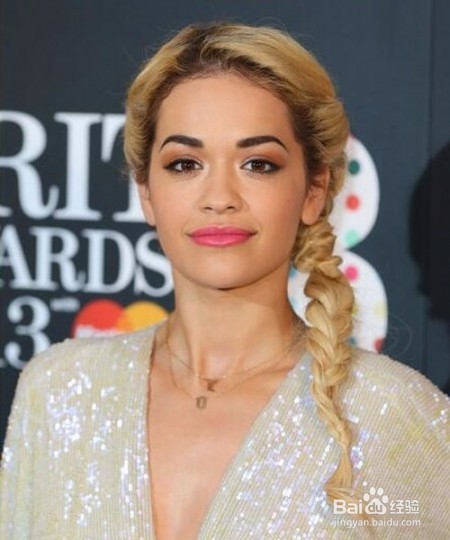 推荐 6款可爱又萝莉发型,夏季减龄法宝