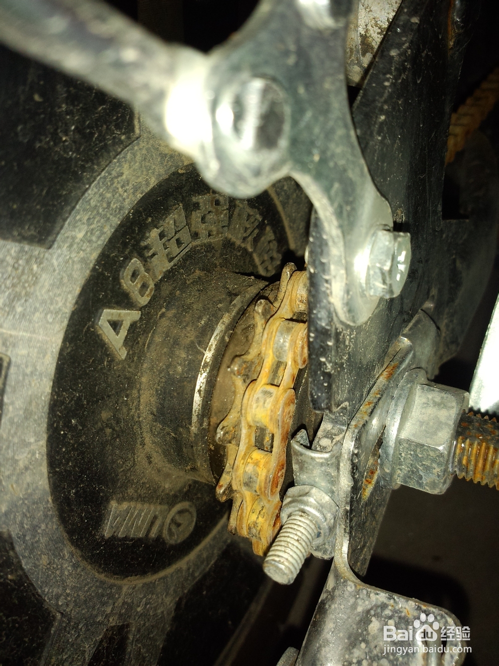 电动车掉链子怎么修呢?