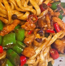 麻辣过瘾双椒鸡捞面