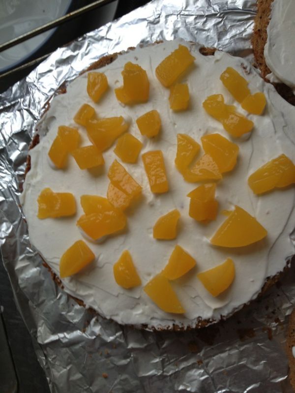 黄桃巧克力戚风裸蛋糕