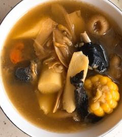 益气补血乌鸡汤的做法