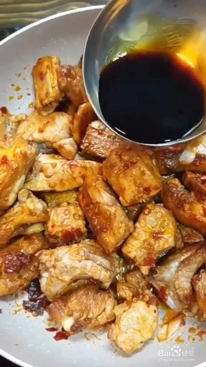 如何制作毛豆烧排骨