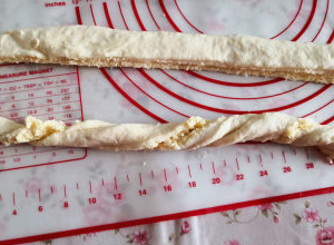 松软可口的圣诞树面包怎么做