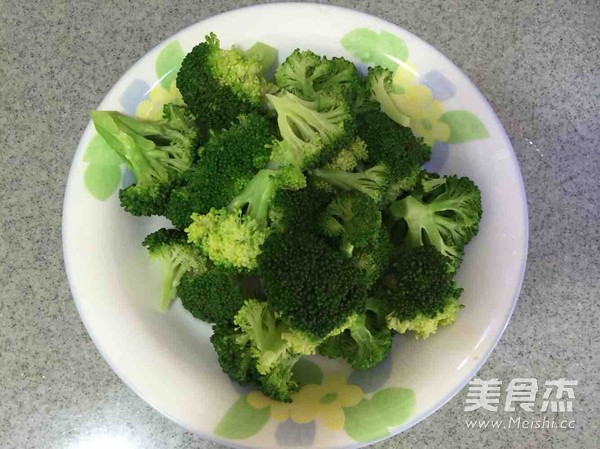 蒜炒西兰花的做法