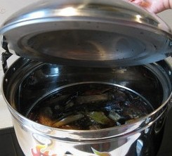 麻辣鸭脖的制作