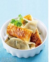 一般饺子的做法