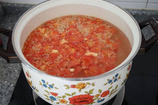 番茄汤开胃虾仁馄饨