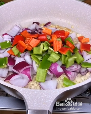 如何做超级下饭的洋葱炒蛋？