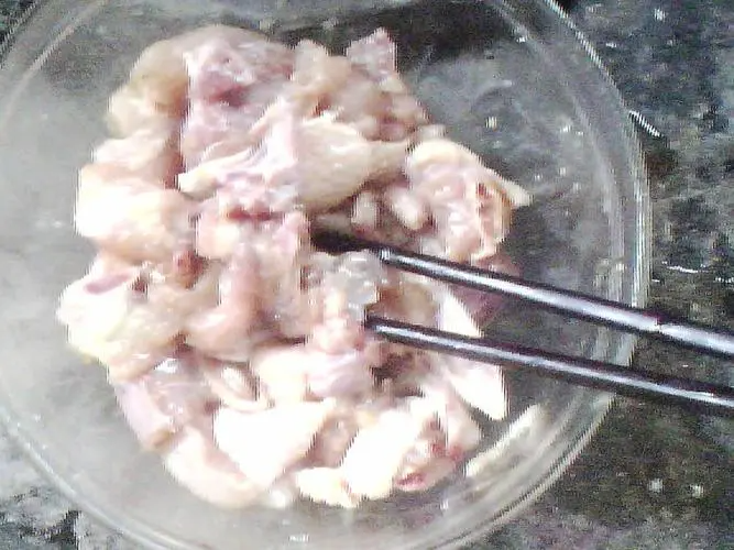 25斤鸡肉用75克盐,一斤用多少克盐