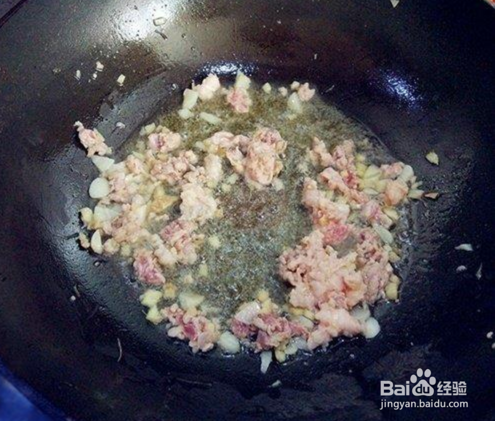 金针菇新吃法,美味多汁,两碗米饭不够吃