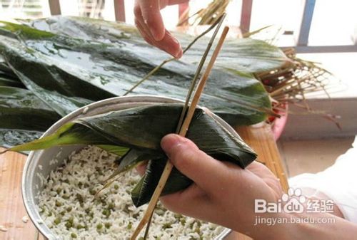 端午节包粽子的做法