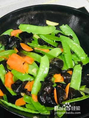 小炒荷兰豆木耳