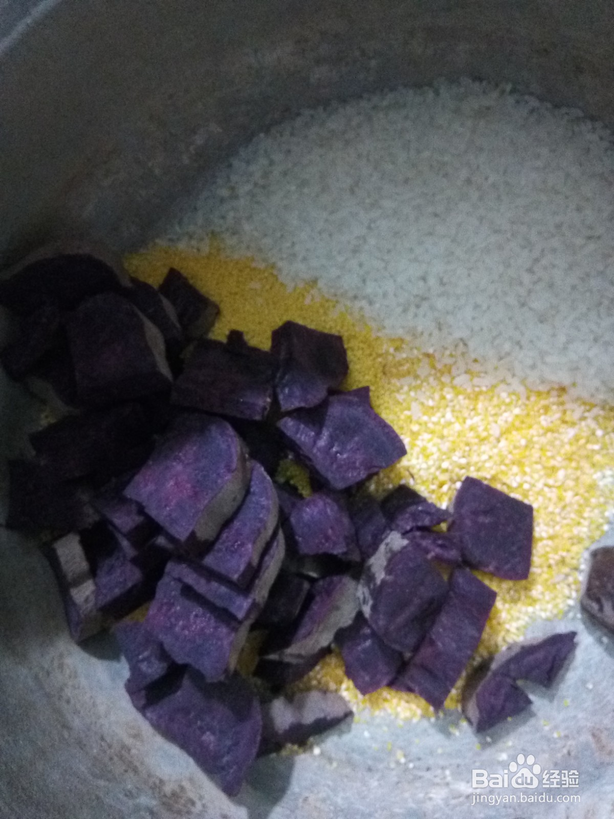 小米小碴子紫薯粥