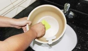 电饭锅应怎么清洗?