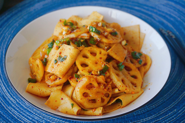 红油麻辣凉拌藕片