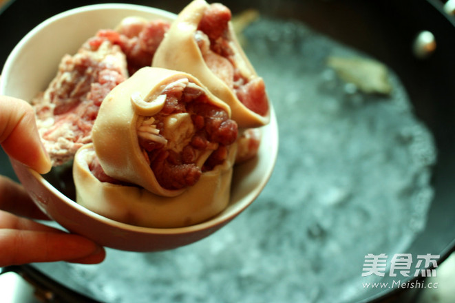 香辣红烧牛尾