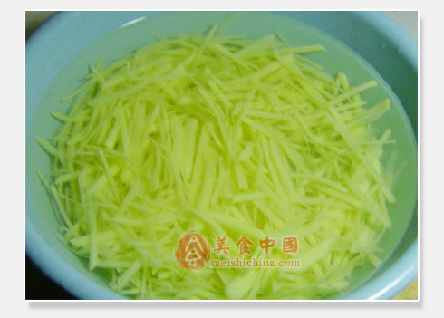 酸辣土豆丝的做法