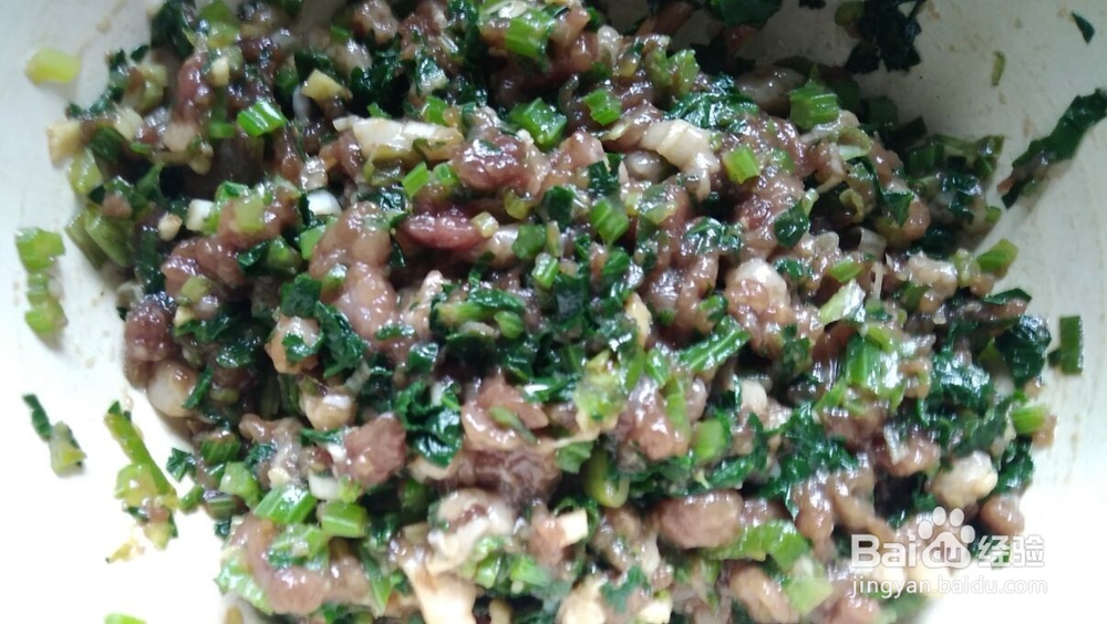 怎样包芹菜猪肉馅饺子好吃?