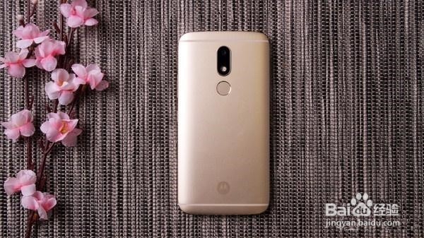 Moto M评测:金属机身+指纹中端力作