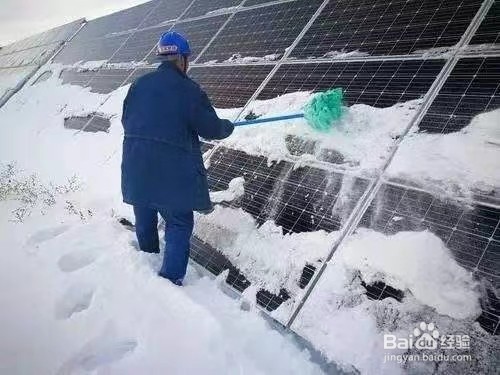 冬天下雪怎样保护太阳能