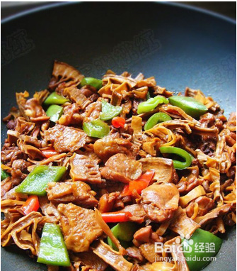 笋干烧鸡块——下饭的菜