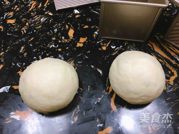 中种淡奶油方形吐司