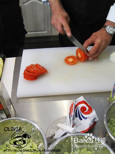 学意大利披萨的最简单做法——【榄香番茄披萨】