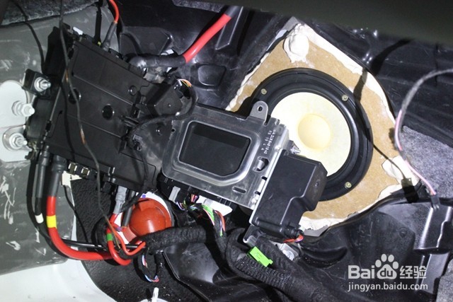 重庆奔驰C200L汽车音响改装