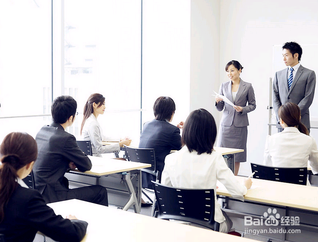 职场晋升捷径：看人长处、帮人难处、记人好处！