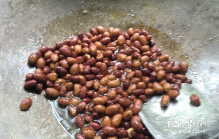 家常小吃：糖裹花生