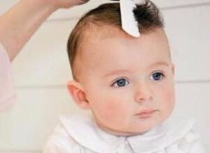 如何护理幼儿的头发?