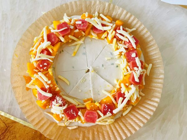 花环手抓饼披萨