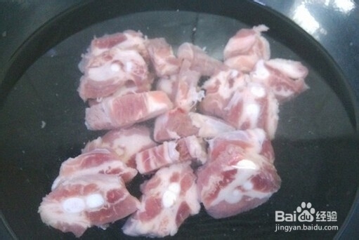 红烧啤酒土豆排骨煲