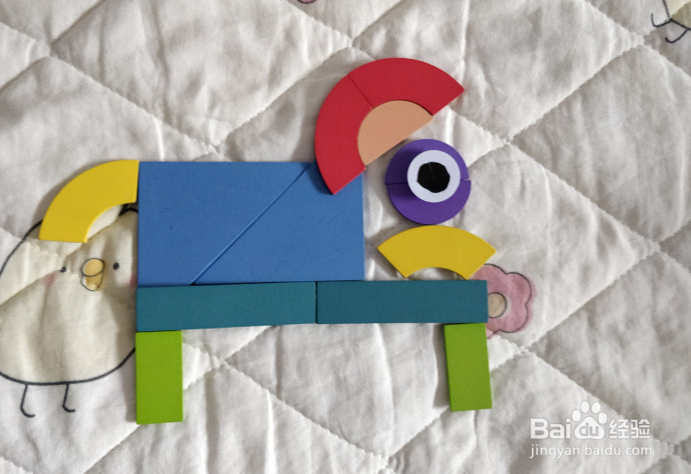 用幼儿积木怎么拼一只站着的大象？