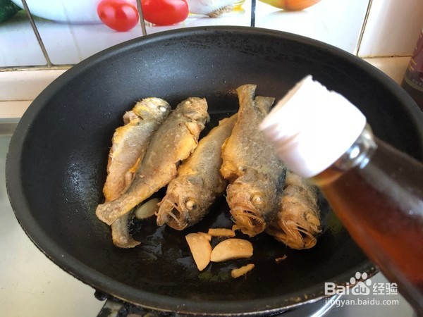 如何做出好吃美味的小黄鱼炖豆腐