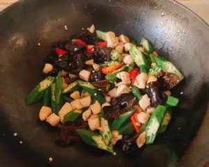 减脂餐/秋葵鲜贝炒鸡胸肉