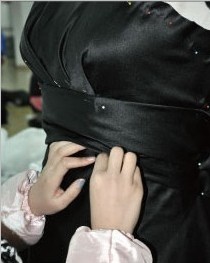 婚纱是怎么制作的