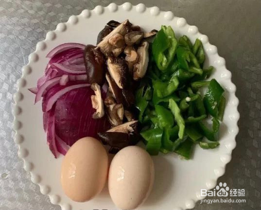 香菇炒鸡蛋的做法