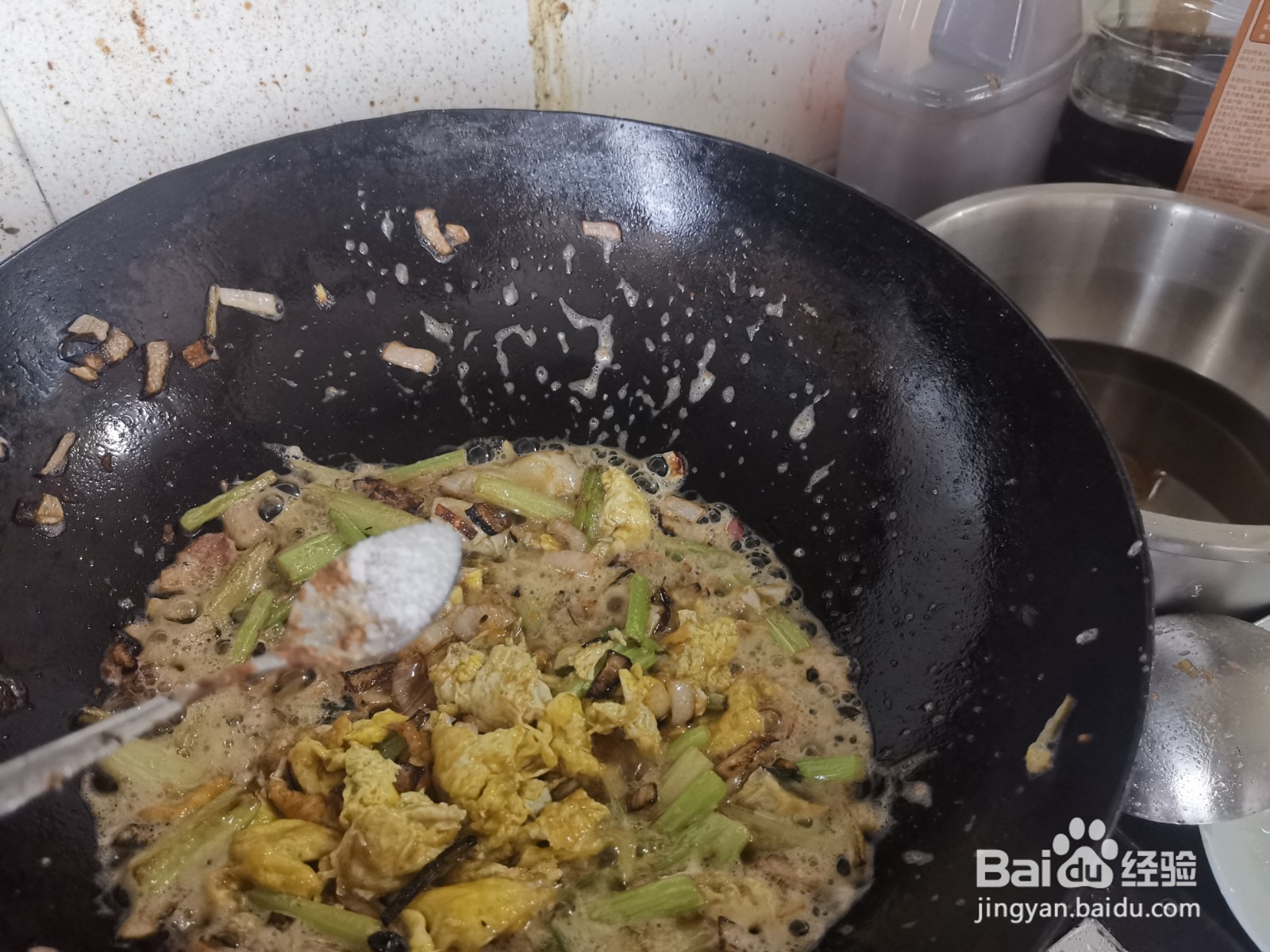 蛋黄炒芹菜鸡蛋